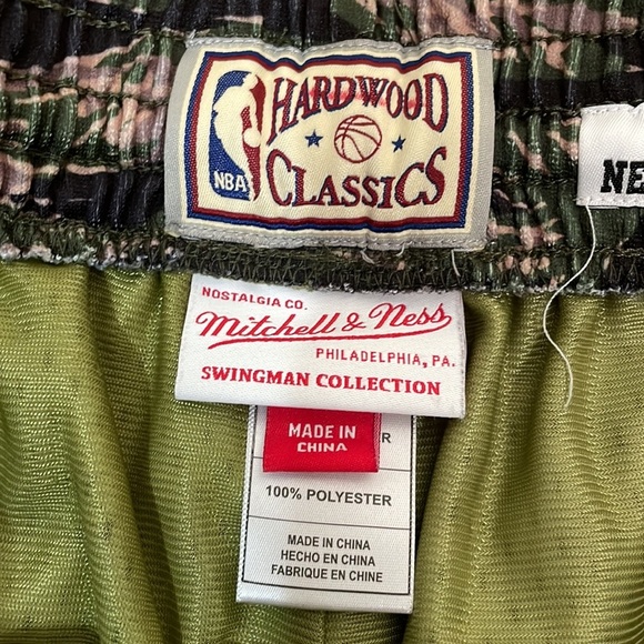 Mitchell & Ness New York Knicks 1991-92 CAMO Swingman Shorts Men’s L - Picture 5 of 11